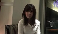 Podívejte se, jak amatérské asijské děvky dostávají své zadečky v necenzurovaném domácím videu