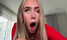 Блондинка-подросток получает сперму на лицо в домашнем видео